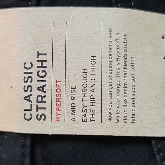 Womens Levi CLASSIC STRAIGHT FIT jeans - Picture 2 of 3